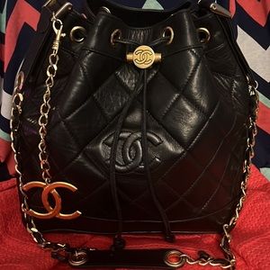 Vintage Chanel Bucket Bag Has Huge hanging CC In Vintage condition RARE